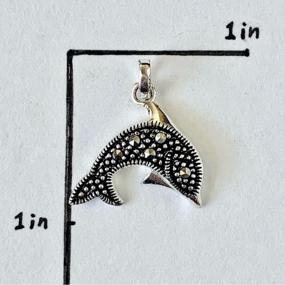 925 Sterling Silver Pendant Dolphin - Picture 7 of 7
